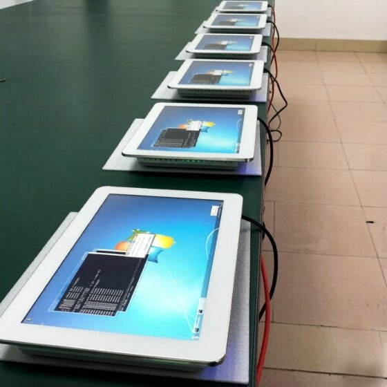 White waterproof 13.3 15.6 21.5 23.8 Inch Industrial  Touch Screen Computer DDR3 DDR4 Intel IP65 FHD IPS